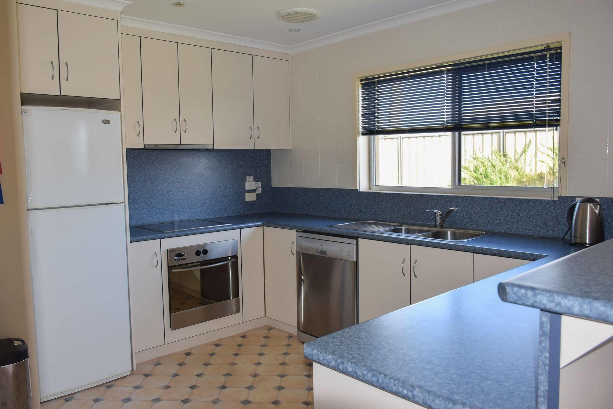 Beachway Motel Ulverstone Dış mekan fotoğraf