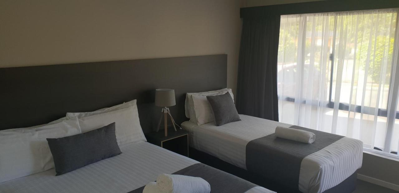 Beachway Motel Ulverstone Dış mekan fotoğraf